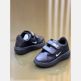 حذاء  NIKE