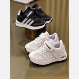 حذاء ADIDAS